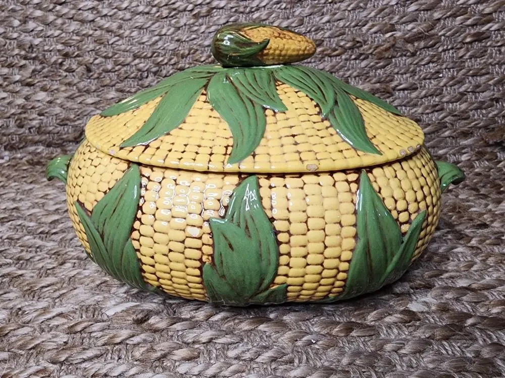 Vintage Handmade Ceramic Corn Casserole Serving Bowl Tureen 10